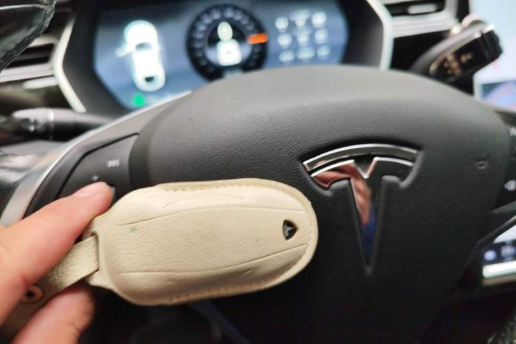 Used Tesla Model S 2014 S 85 Vehicle Key