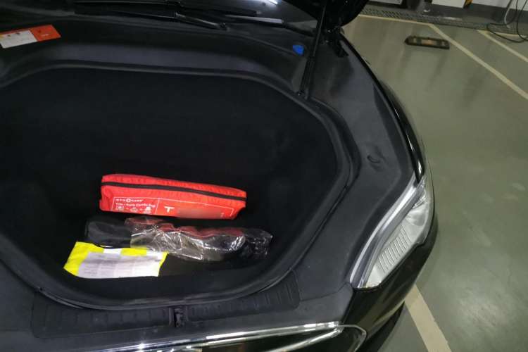 Used Tesla Model S 2015 S 85D Engine Bay Left