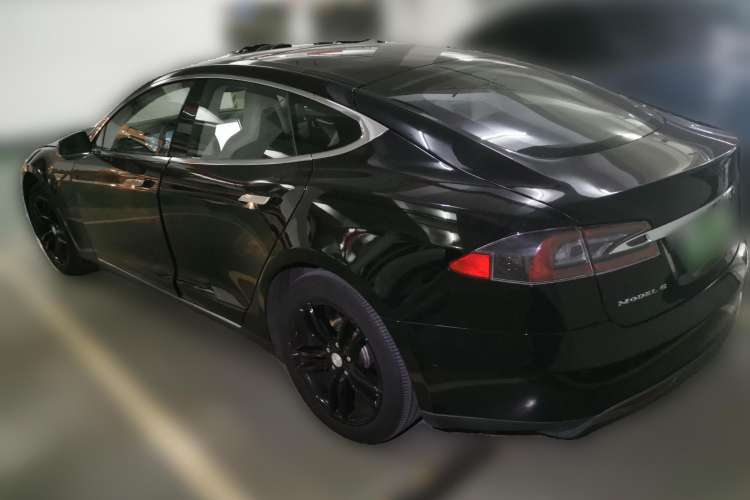 Used Tesla Model S 2015 S 85D Rear Left 45 Deg