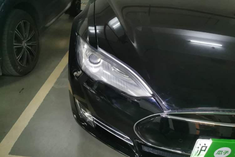 Used Tesla Model S 2015 S 85D Right Front Headlight