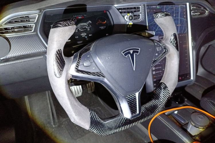 Used Tesla Model S 2015 S P85D Steering Wheel