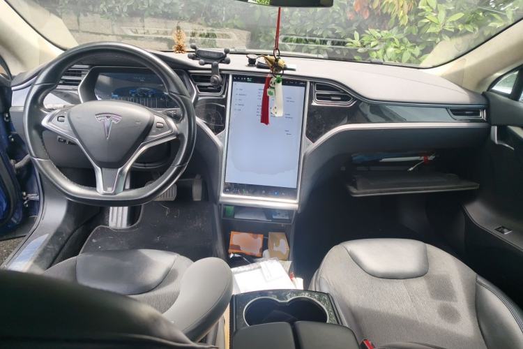 Used Tesla Model S 2015 S 70 Center Console