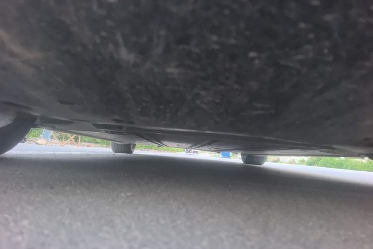Used Tesla Model S 2015 S 70D Chassis Front