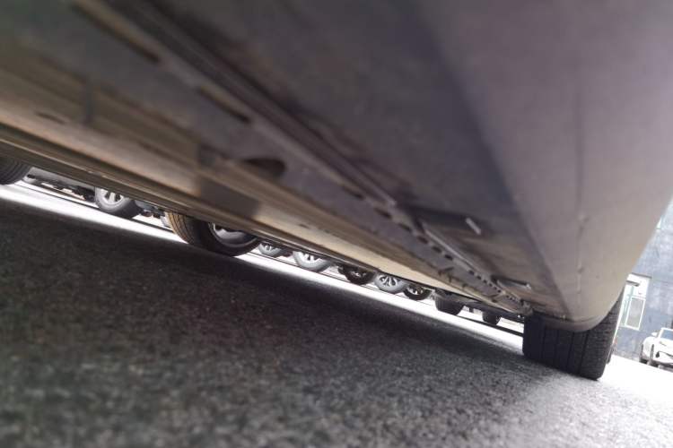 Used Tesla Model S 2015 S 70D Chassis Front Left