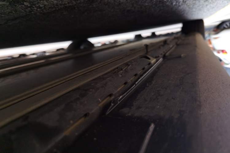 Used Tesla Model S 2015 S 70D Chassis Front Right