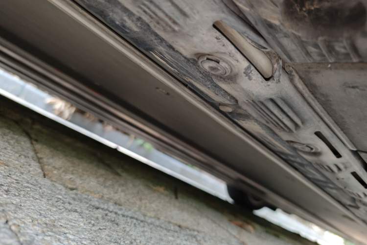 Used Tesla Model S 2015 S 70D Chassis Rear Right