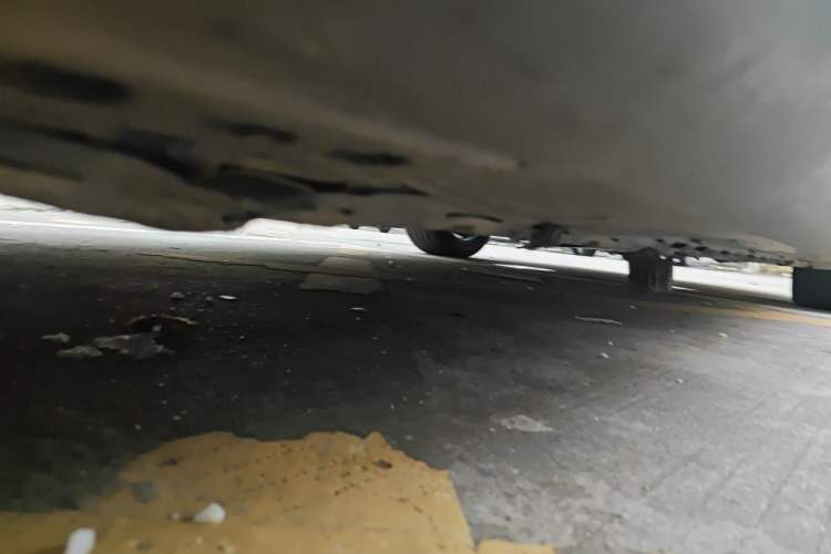 Used Tesla Model S 2015 S 85D Chassis Rear Right