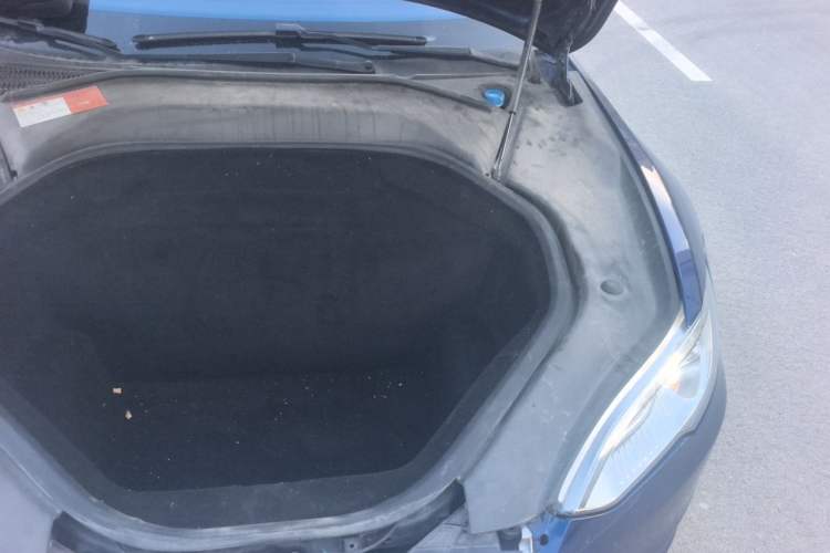 Used Tesla Model S 2015 S 70D Engine Bay Left