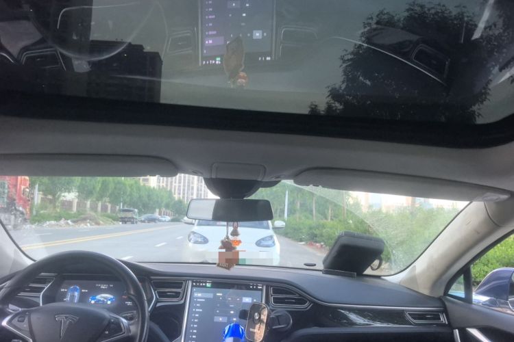 Used Tesla Model S 2015 S 70D Headliner
