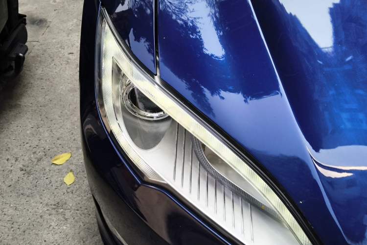 Used Tesla Model S 2015 S P85D Right Front Headlight