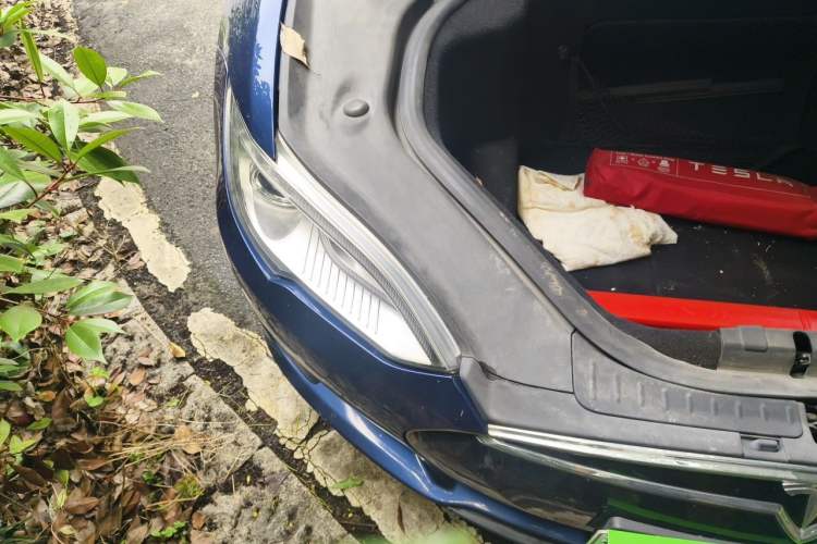 Used Tesla Model S 2015 S 70 Right Front Headlight