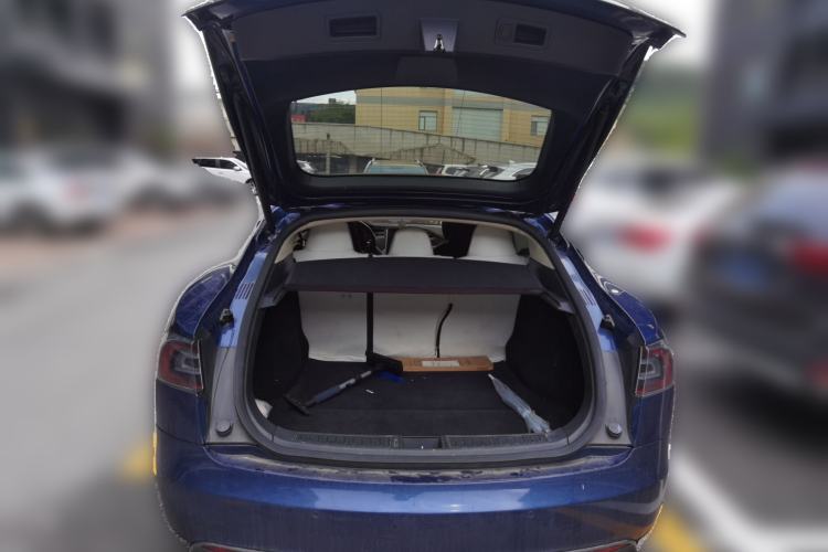Used Tesla Model S 2015 S 70D Trunk
