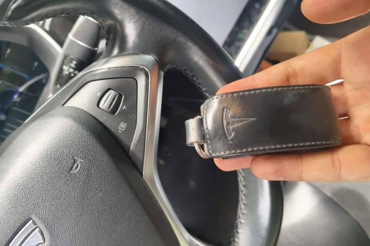 Used Tesla Model S 2015 S 70 Vehicle Key