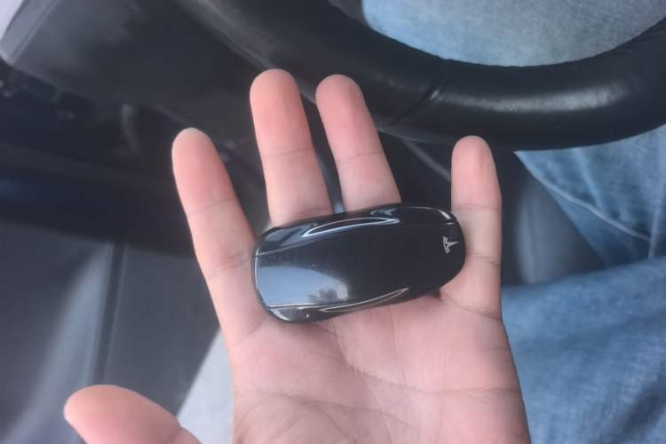 Used Tesla Model S 2015 S 70D Vehicle Key