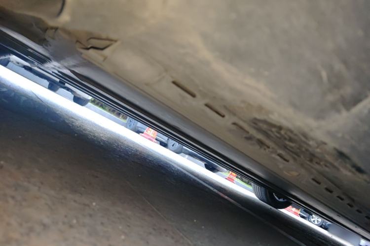 Used Tesla Model S 2015 S 70D Chassis Rear Right