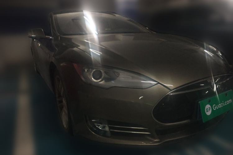 Used Tesla Model S 2015 S 70D Front Right 45 Deg