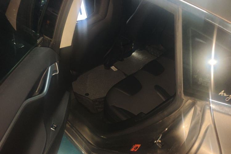 Used Tesla Model S 2015 S 70D Left Rear Seat