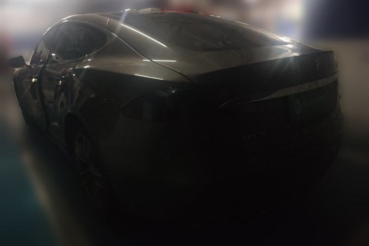 Used Tesla Model S 2015 S 70D Rear Left 45 Deg