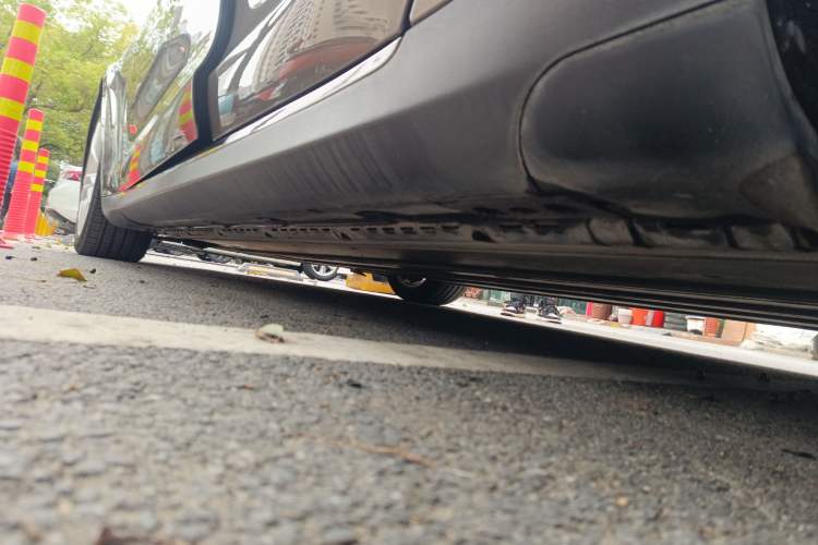 Used Tesla Model S 2015 S 70D Chassis Rear Left