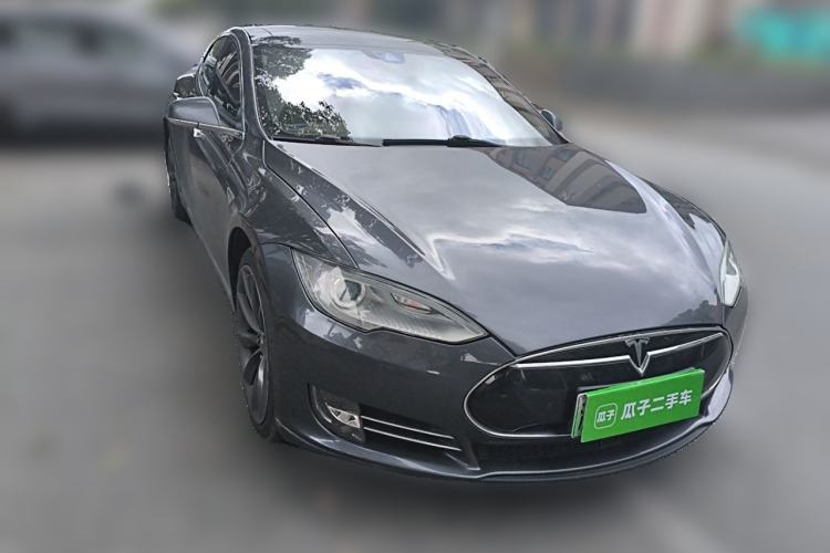 Used Tesla Model S 2015 S P85D Front Right 45 Deg