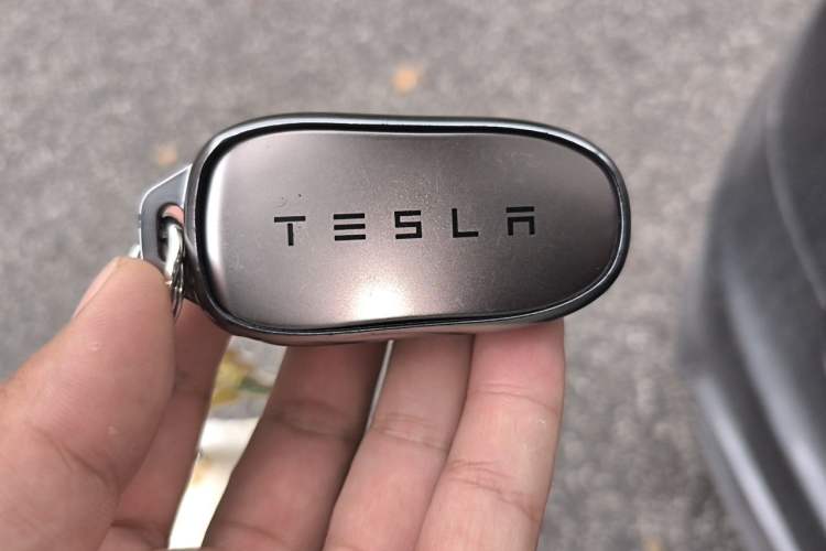 Used Tesla Model S 2015 S P85D Vehicle Key