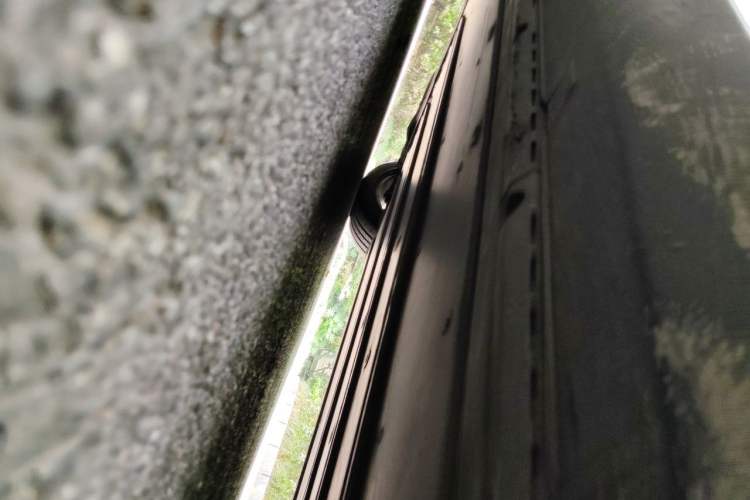 Used Tesla Model S 2015 S 70D Chassis Front Right