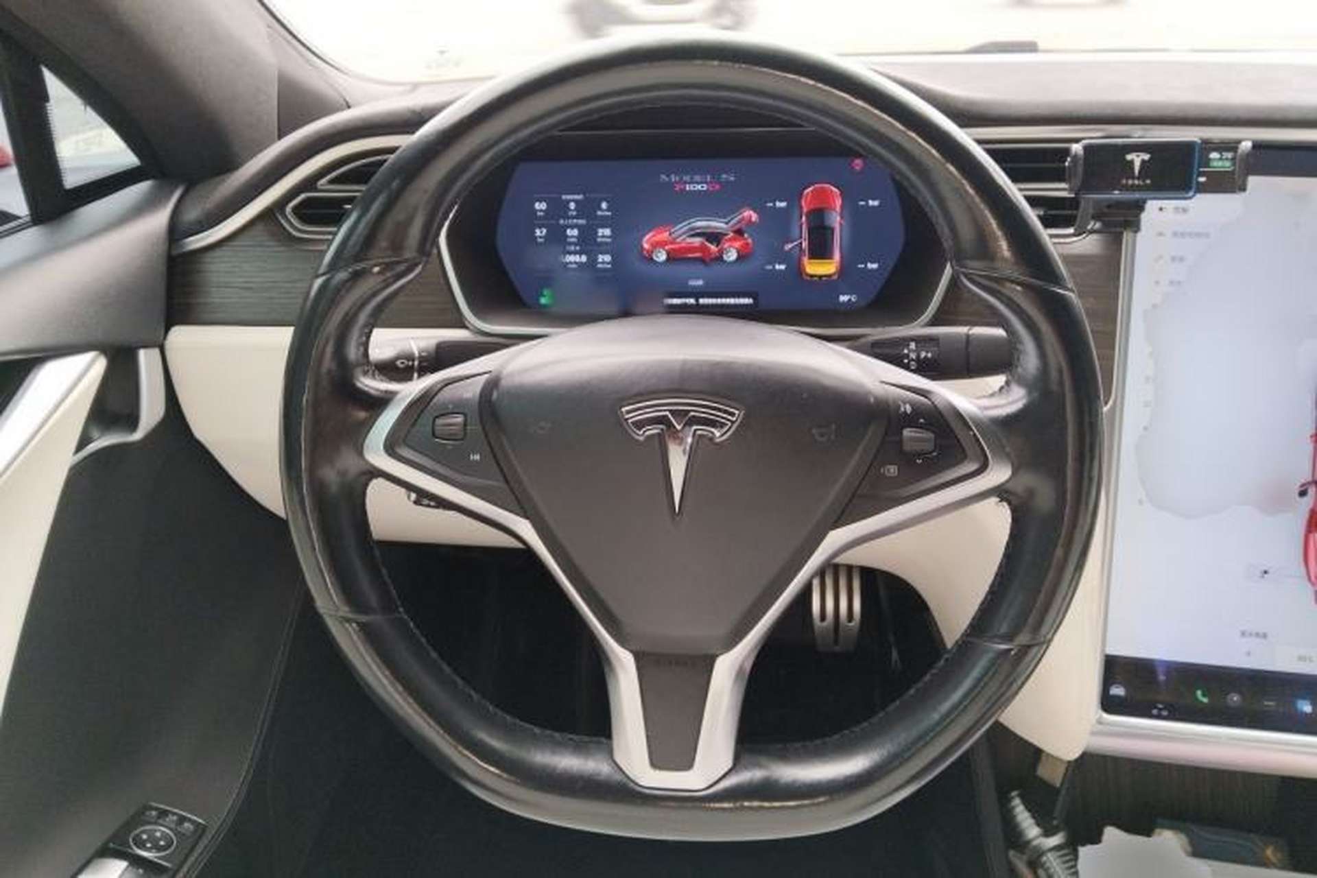 Used Tesla Model S 2015 S P85D Steering Wheel