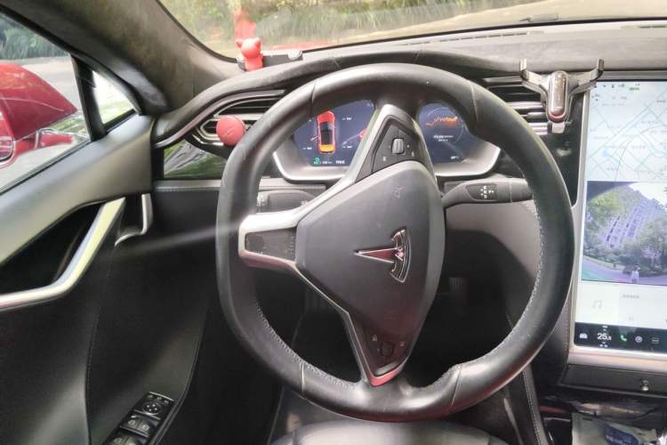 Used Tesla Model S 2015 S 70D Steering Wheel