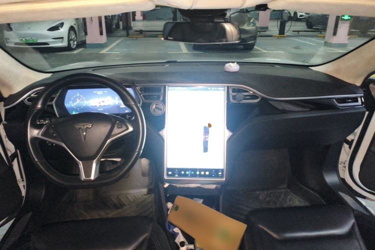 Used Tesla Model S 2015 S 70D Center Console