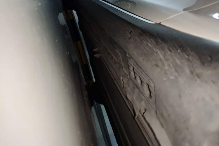 Used Tesla Model S 2015 S 85D Chassis Front Right