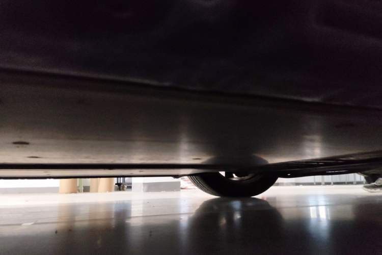 Used Tesla Model S 2015 S 70D Chassis Rear Left