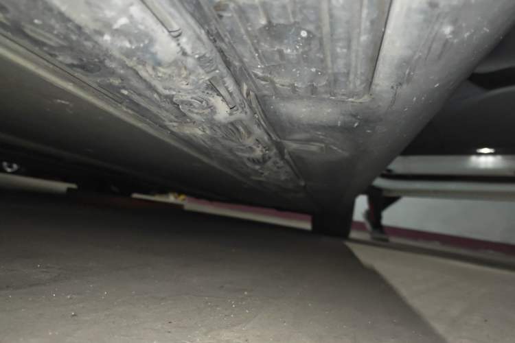 Used Tesla Model S 2015 S 70D Chassis Rear Right