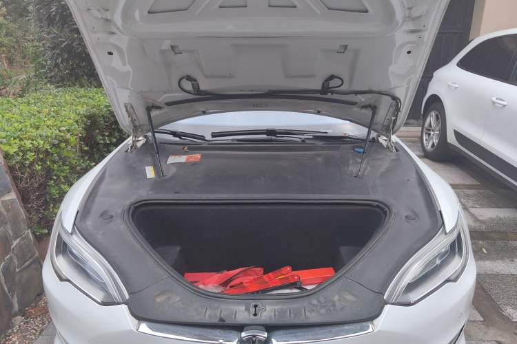 Used Tesla Model S 2015 S 90D Engine Bay