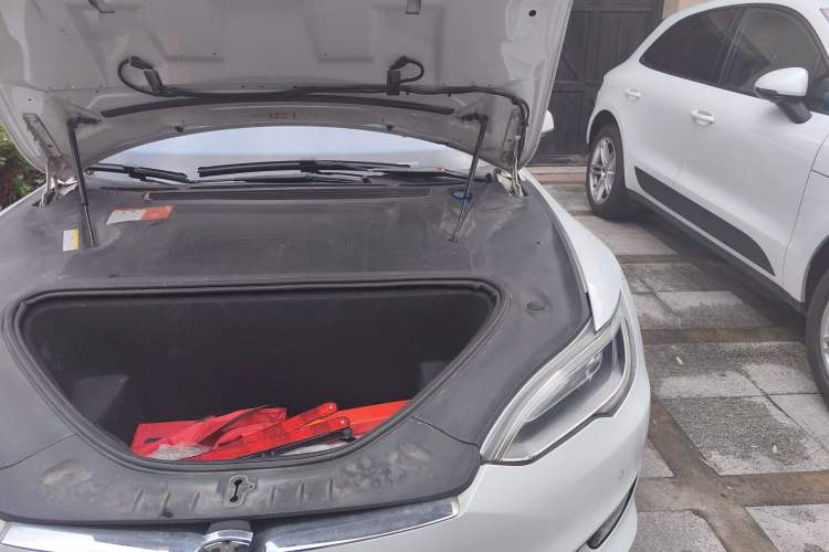 Used Tesla Model S 2015 S 90D Engine Bay Left