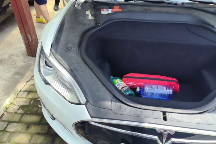 Used Tesla Model S 2015 S P85D Engine Bay Right