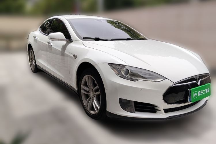 Used Tesla Model S 2015 S 85D Front Right 45 Deg