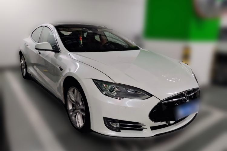Used Tesla Model S 2015 S 85D Front Right 45 Deg