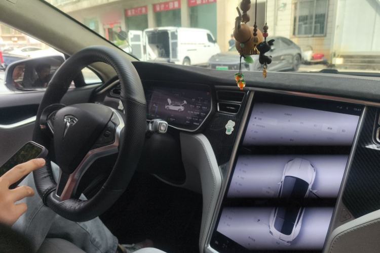 Used Tesla Model S 2015 S 85D Left Front Seat