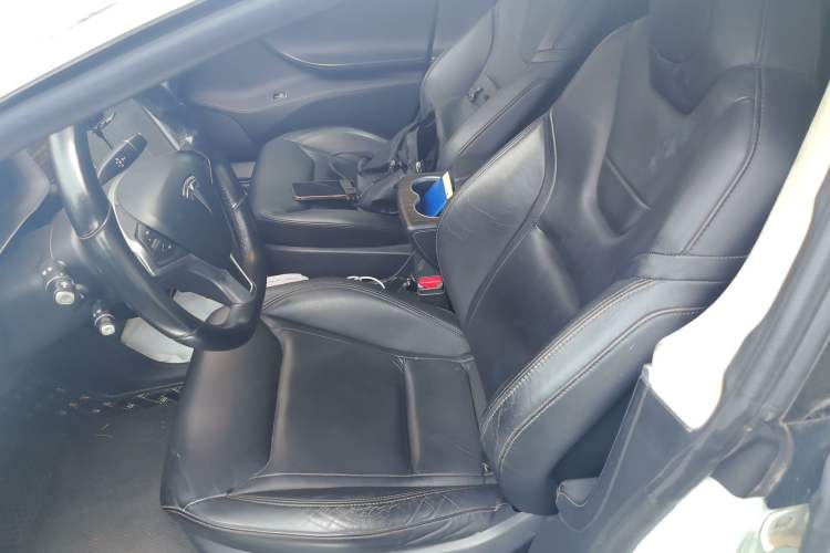 Used Tesla Model S 2015 S P85D Left Front Seat