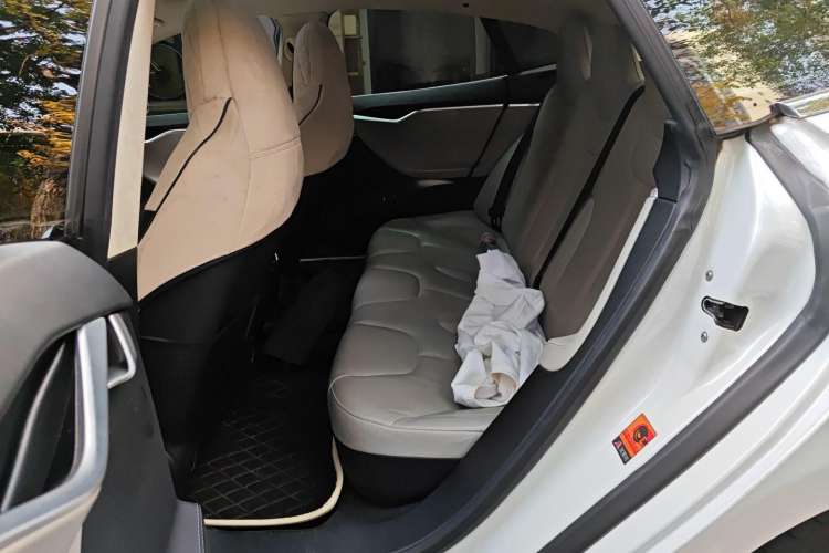 Used Tesla Model S 2015 S 85D Left Rear Seat
