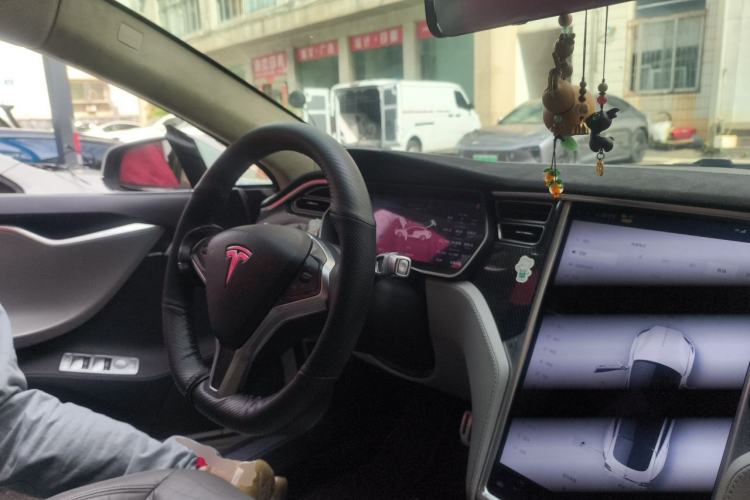 Used Tesla Model S 2015 S 85D Left Rear Seat