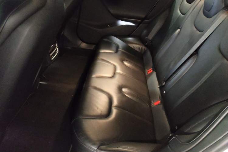 Used Tesla Model S 2015 S 70D Left Rear Seat