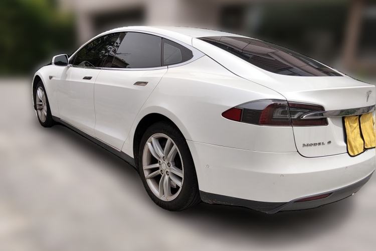 Used Tesla Model S 2015 S 85D Rear Left 45 Deg