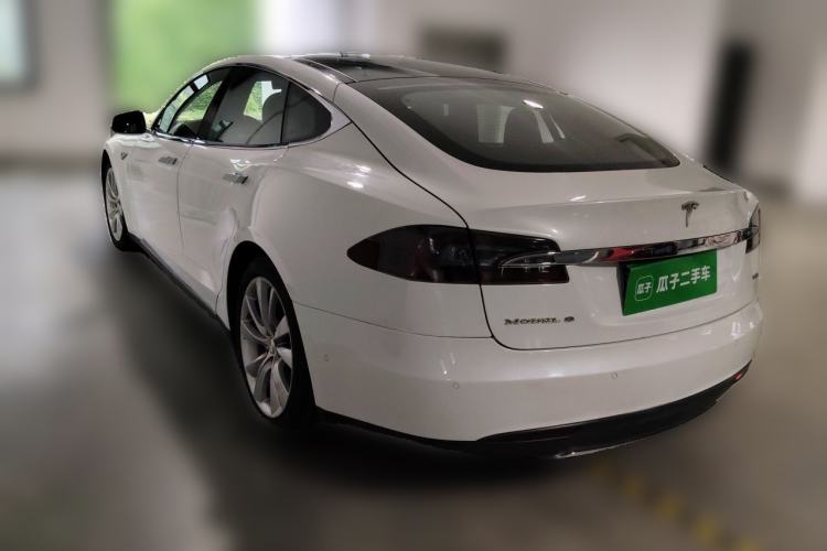 Used Tesla Model S 2015 S 70D Rear Left 45 Deg