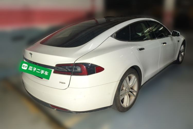 Used Tesla Model S 2015 S 70D Rear Right 45 Deg