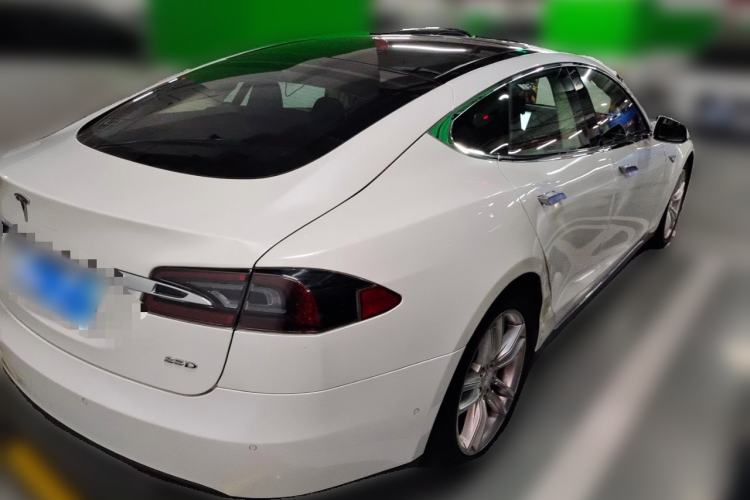 Used Tesla Model S 2015 S 85D Rear Right 45 Deg