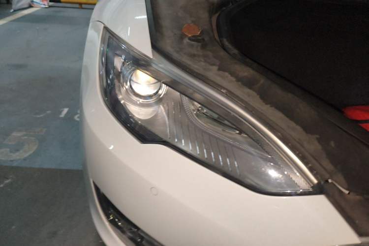 Used Tesla Model S 2015 S 70D Right Front Headlight