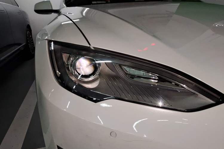 Used Tesla Model S 2015 S 85D Right Front Headlight