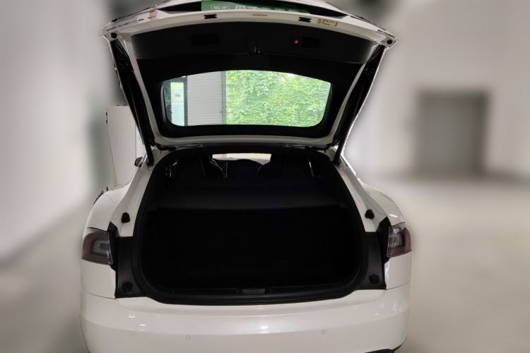 Used Tesla Model S 2015 S 70D Trunk