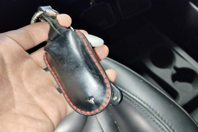 Used Tesla Model S 2015 S 70D Vehicle Key